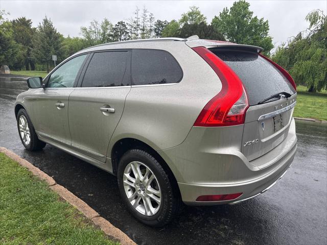 Photo of 2015 Beige Volvo XC60