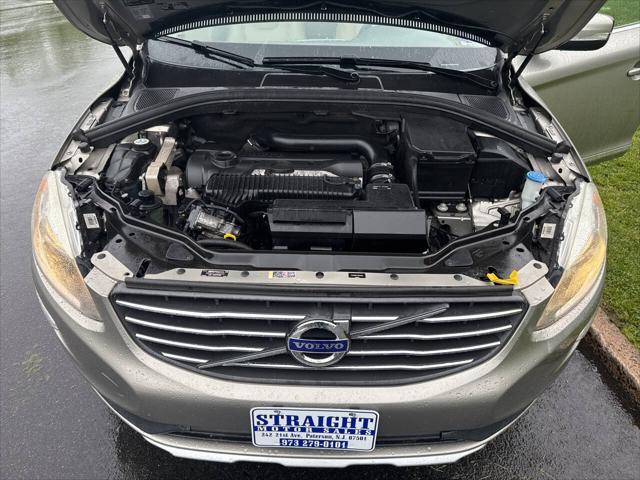 Photo of 2015 Beige Volvo XC60