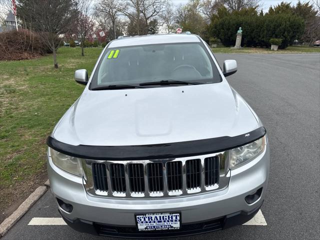 Photo of 2011 Silver Jeep Grand Cherokee