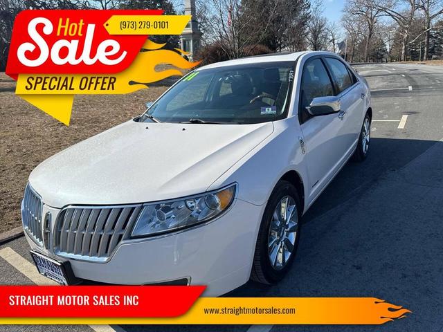 Photo of 2011 White Lincoln MKZ Hybrid