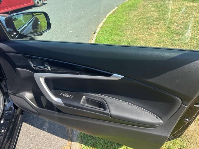 Photo of 2013 Black Honda Accord