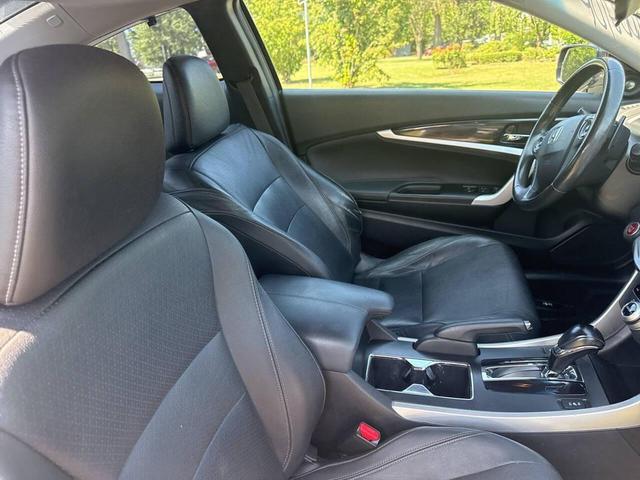Photo of 2013 Black Honda Accord