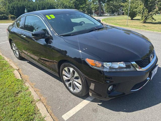 Photo of 2013 Black Honda Accord