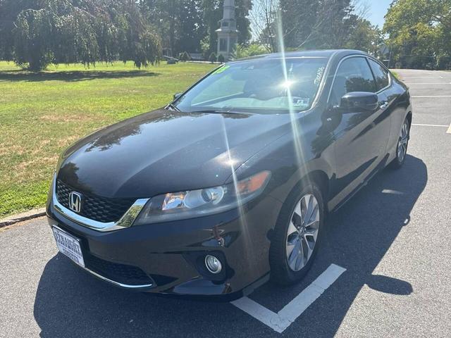 Photo of 2013 Black Honda Accord