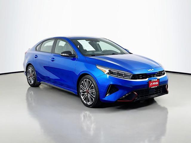 Photo of 2022 Sporty Blue Kia Forte