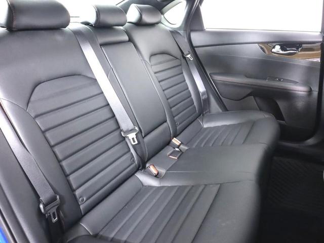 Photo of 2022 Sporty Blue Kia Forte