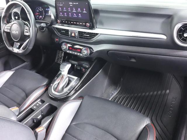 Photo of 2022 Sporty Blue Kia Forte