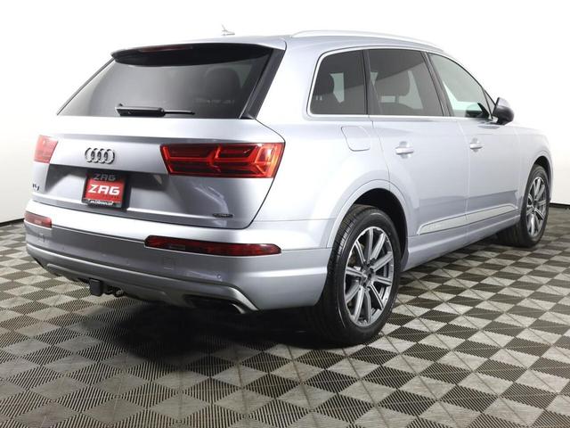 Photo of 2019 Florett Silver Metallic Audi Q7