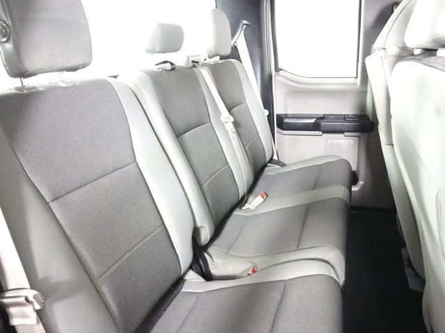 Photo of 2019 Oxford White Ford F-150