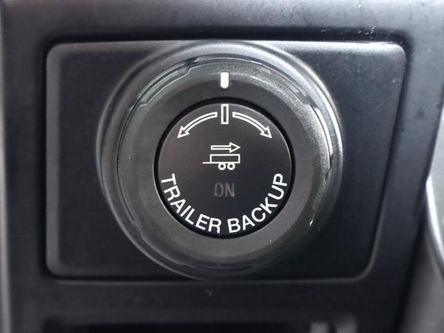 Photo of 2019 Oxford White Ford F-150