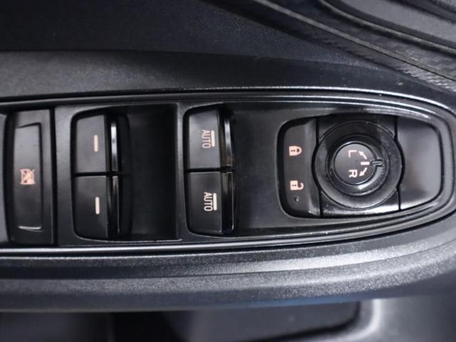 Photo of 2018 Island Blue Pearl Subaru Impreza