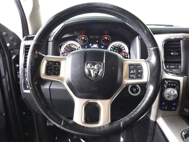 Photo of 2016 Brilliant Black Crystal Pearl RAM 1500