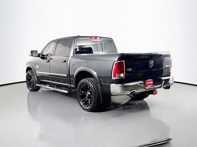 Photo of 2016 Brilliant Black Crystal Pearl RAM 1500