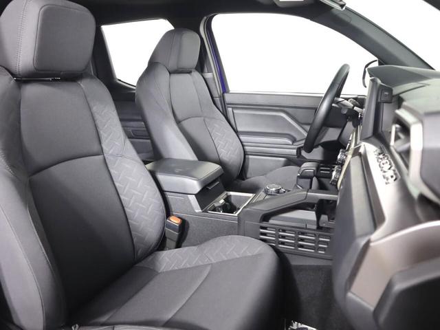 Photo of 2025 Blue Crush Metallic Toyota Tacoma