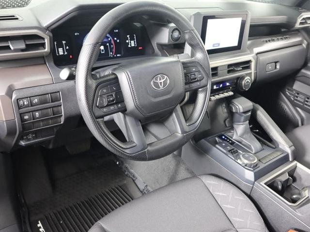 Photo of 2025 Blue Crush Metallic Toyota Tacoma