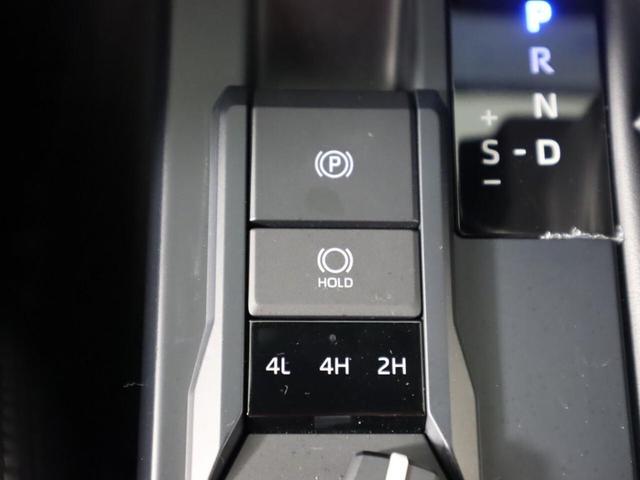 Photo of 2025 Blue Crush Metallic Toyota Tacoma