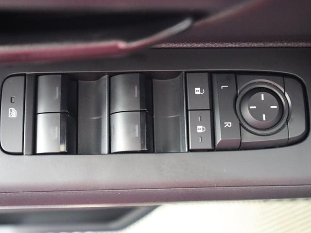 Photo of 2025 Blue Crush Metallic Toyota Tacoma