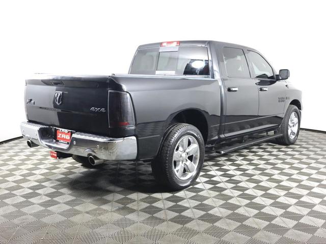 Photo of 2018 Brilliant Black Crystal Pearlcoat RAM 1500