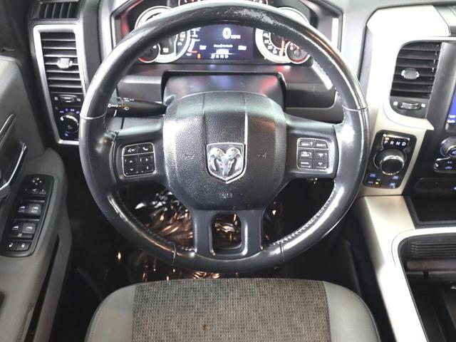 Photo of 2018 Brilliant Black Crystal Pearlcoat RAM 1500
