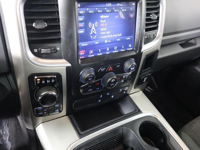 Photo of 2018 Brilliant Black Crystal Pearlcoat RAM 1500
