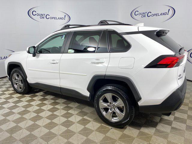 Photo of 2023 Ice Cap Toyota RAV4