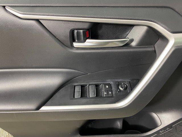 Photo of 2023 Ice Cap Toyota RAV4