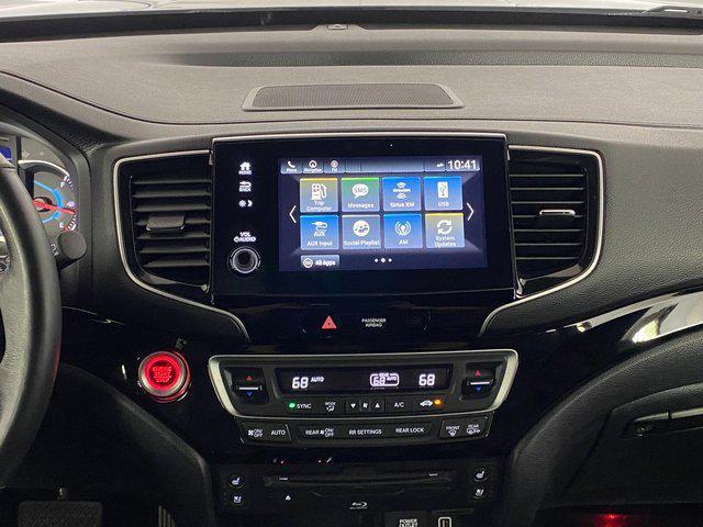 Photo of 2021 Crystal Black Pearl Honda Pilot