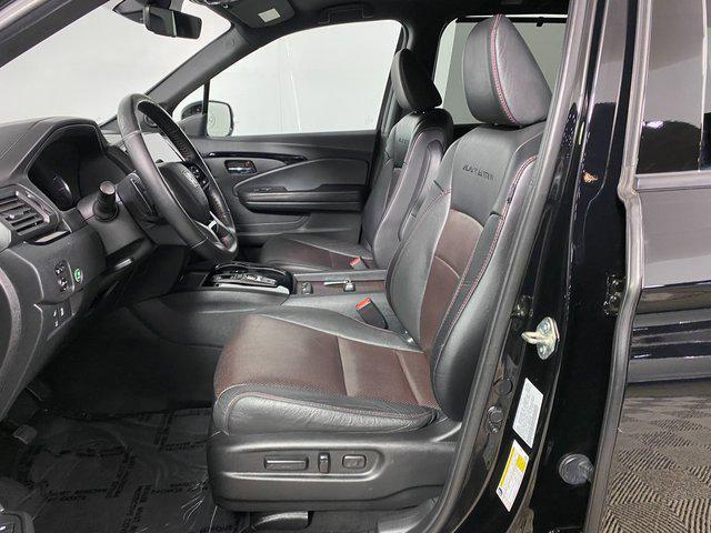 Photo of 2021 Crystal Black Pearl Honda Pilot