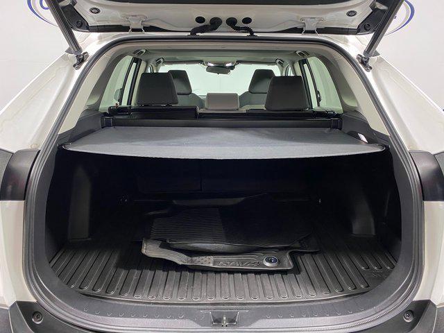 Photo of 2022 White Toyota RAV4