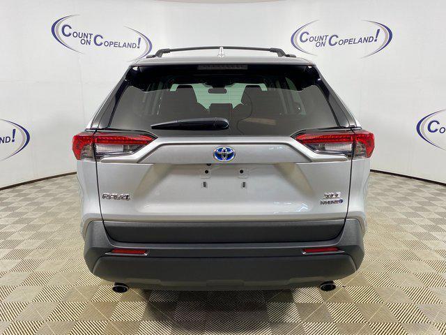 Photo of 2024 Silver Sky Metallic Toyota RAV4 Hybrid