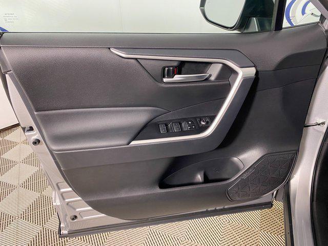 Photo of 2024 Silver Sky Metallic Toyota RAV4 Hybrid