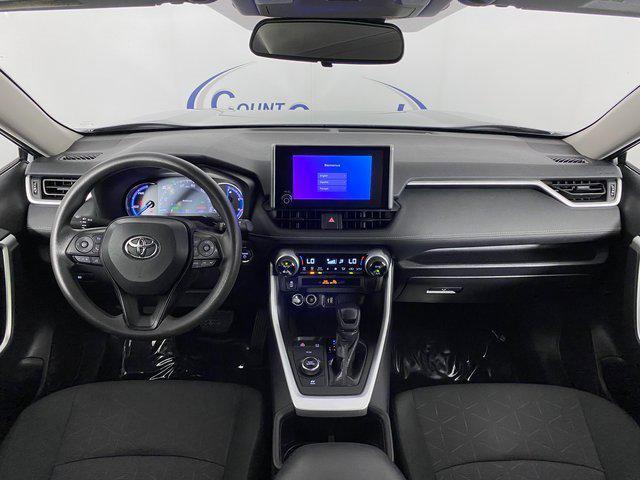 Photo of 2024 Silver Sky Metallic Toyota RAV4 Hybrid