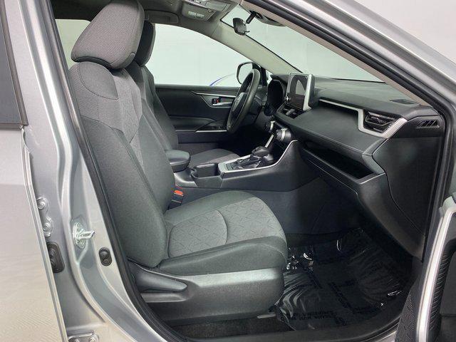 Photo of 2024 Silver Sky Metallic Toyota RAV4 Hybrid