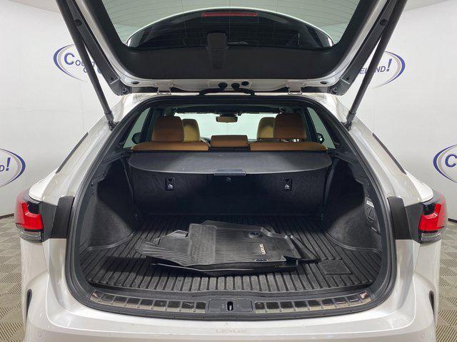 Photo of 2023 Eminent White Pearl Lexus RX 350