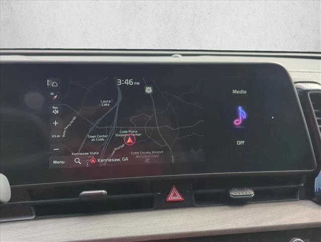 Photo of 2023 Dawning Red Kia Sportage