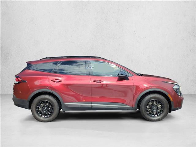 Photo of 2023 Dawning Red Kia Sportage