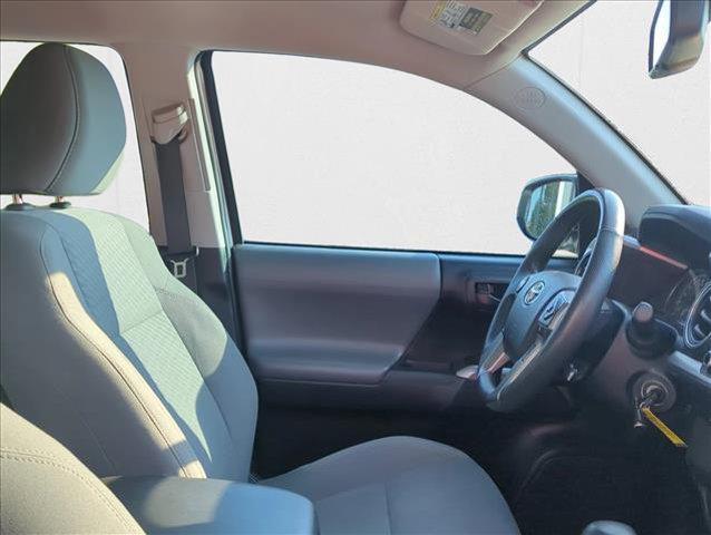Photo of 2022 White Toyota Tacoma