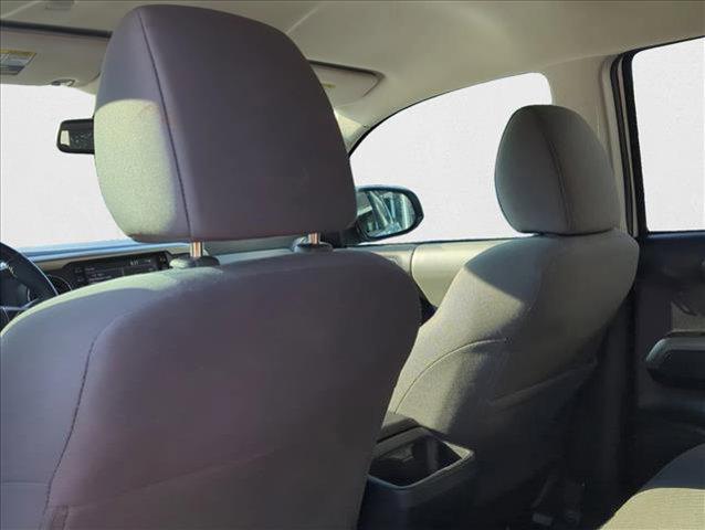 Photo of 2022 White Toyota Tacoma