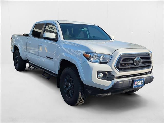 Photo of 2022 White Toyota Tacoma