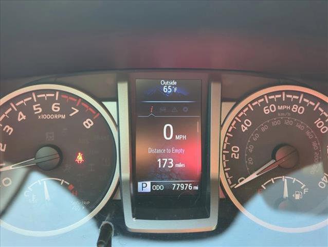 Photo of 2022 White Toyota Tacoma