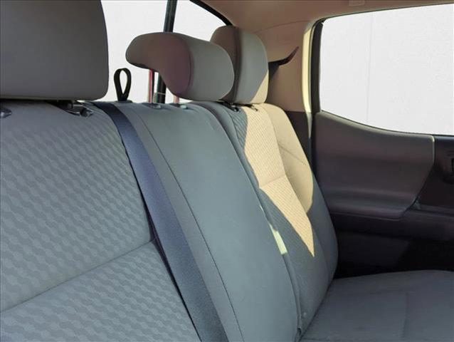 Photo of 2022 White Toyota Tacoma