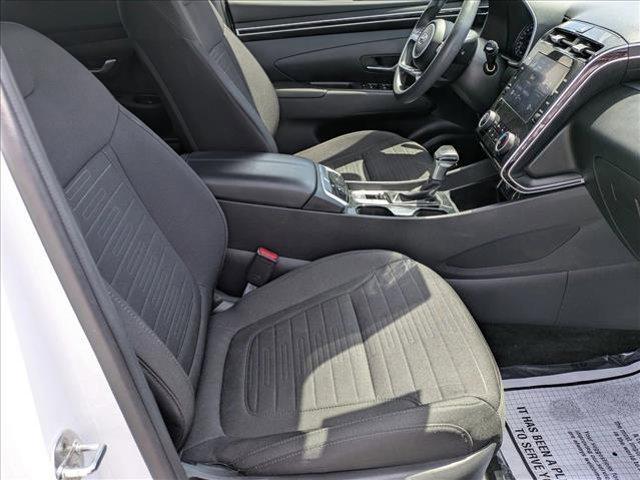 Photo of 2022 Ice White Hyundai SANTA CRUZ