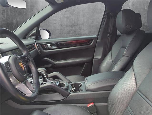 Photo of 2021 Black Porsche Cayenne