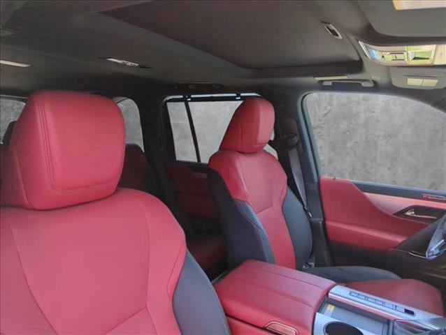 Photo of 2025 Ultra White Lexus LX 600