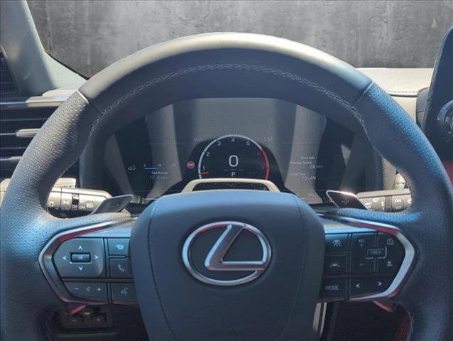 Photo of 2025 Ultra White Lexus LX 600