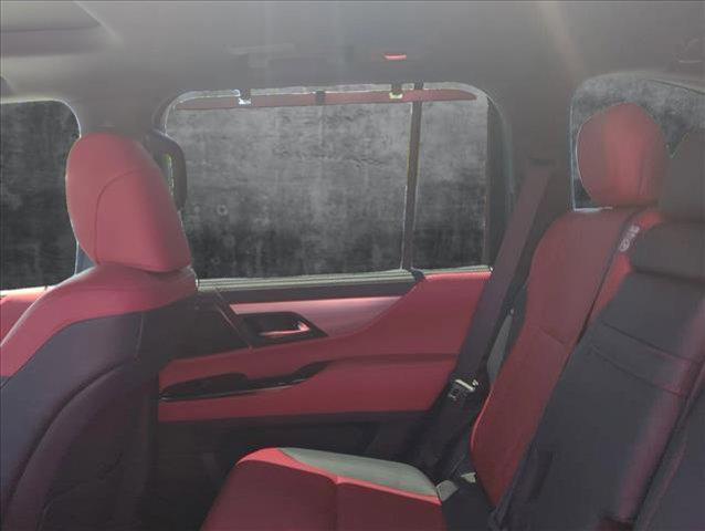 Photo of 2025 Ultra White Lexus LX 600