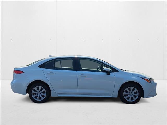 Photo of 2025 Ice Cap Toyota Corolla Hybrid