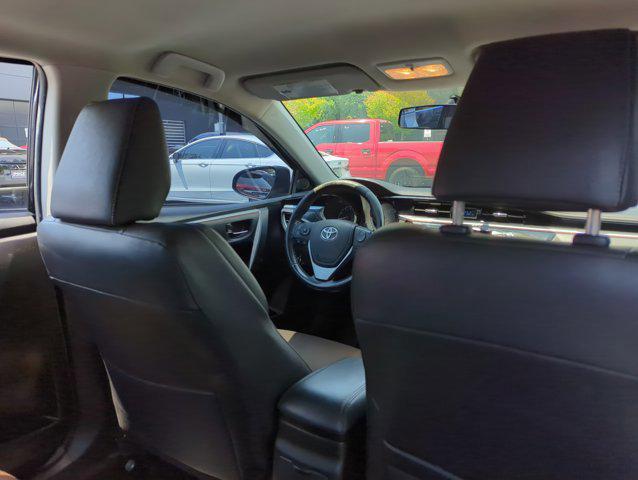 Photo of 2016 Black Sand Pearl Toyota Corolla