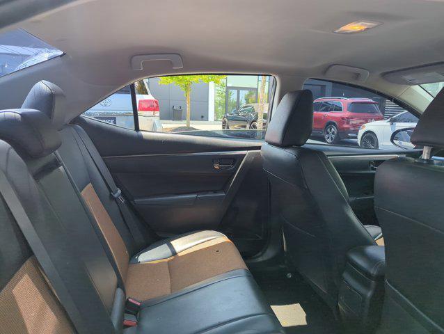 Photo of 2016 Black Sand Pearl Toyota Corolla