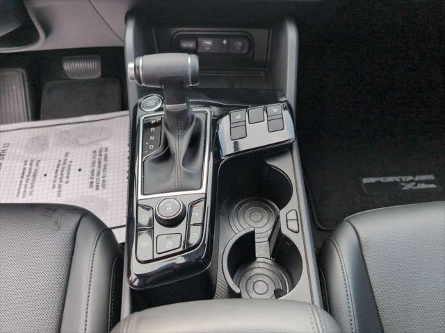 Photo of 2025 Wolf Gray Kia Sportage